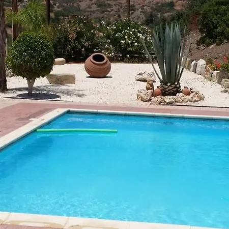 Melyia Κάτω Πύργος